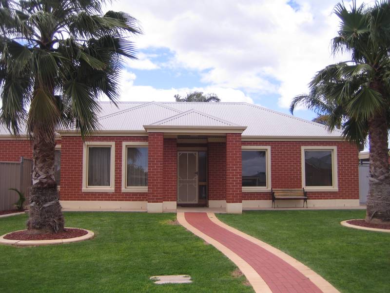 Just Move In Picture 1