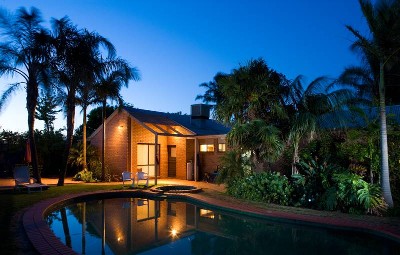 Contemporary Home On Half Acre Picture Contemporary Home On Half Acre Picture