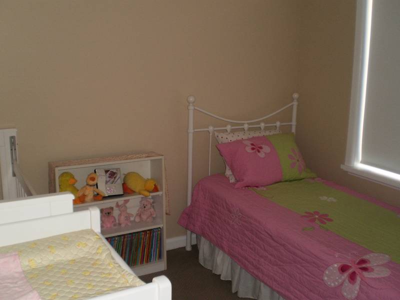 Fully Renovated 2 Bedroom House With Study Picture 3