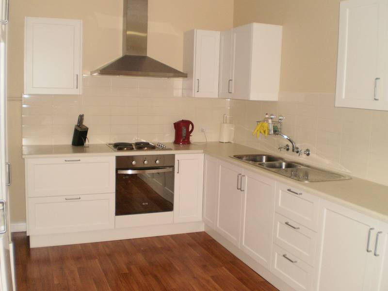 Fully Renovated 2 Bedroom House With Study Picture 1