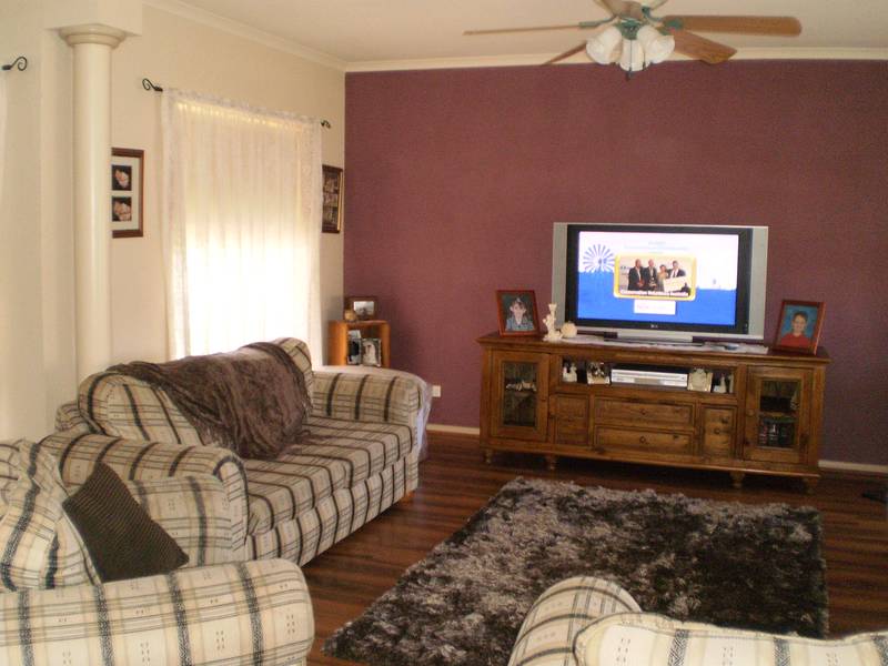 Good Family Home Picture 2