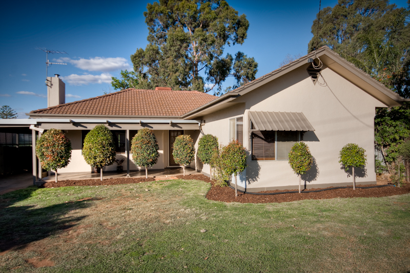 More Than Meets The Eye! Picture 1