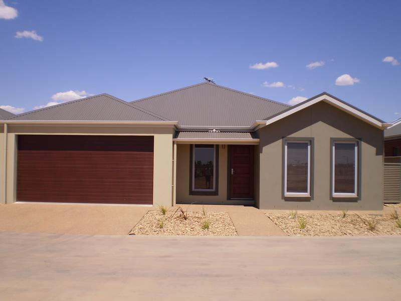 Brand New Townhouse Picture 2