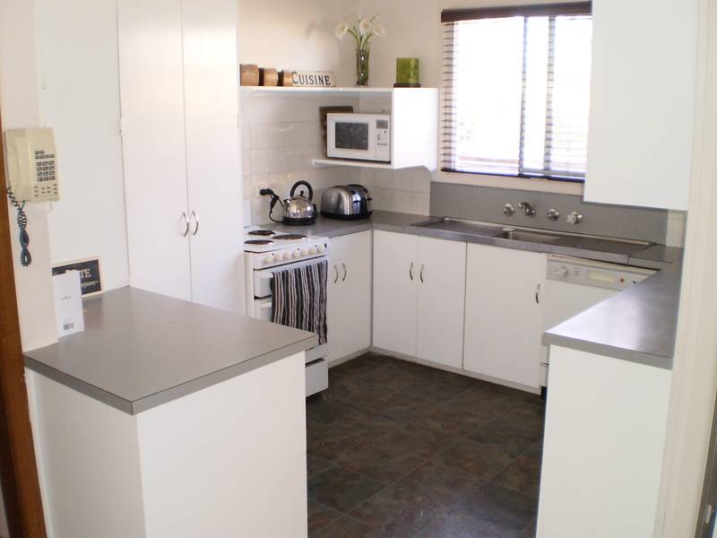 Too Good To Miss!! Picture 3