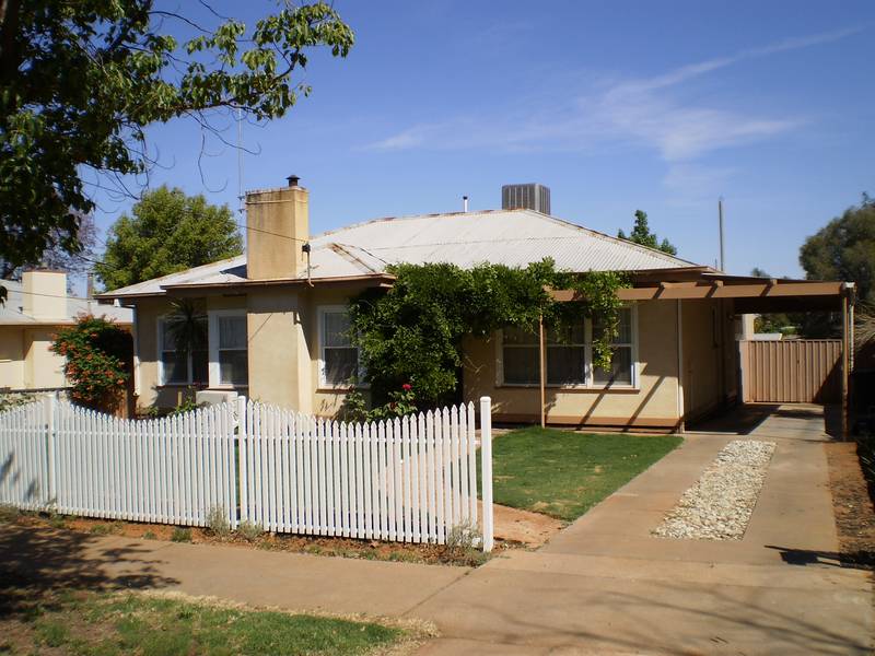 Too Good To Miss!! Picture 1