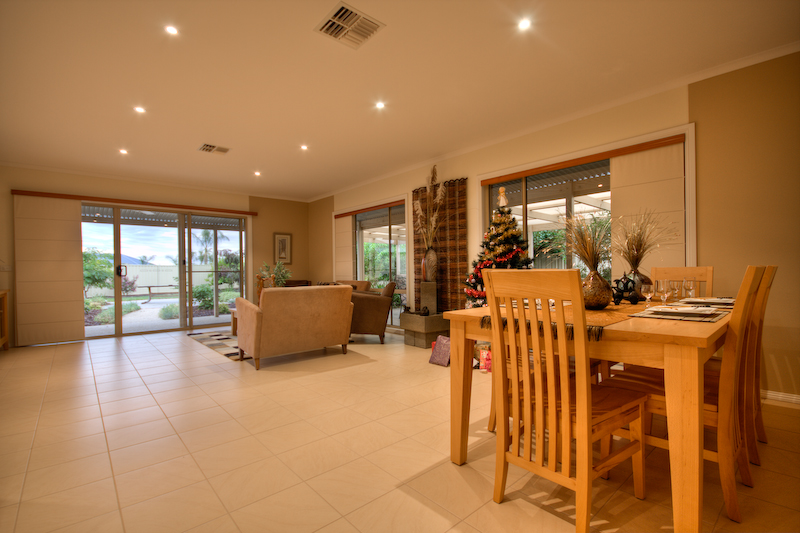 Big - Bold & Beautiful Picture 2