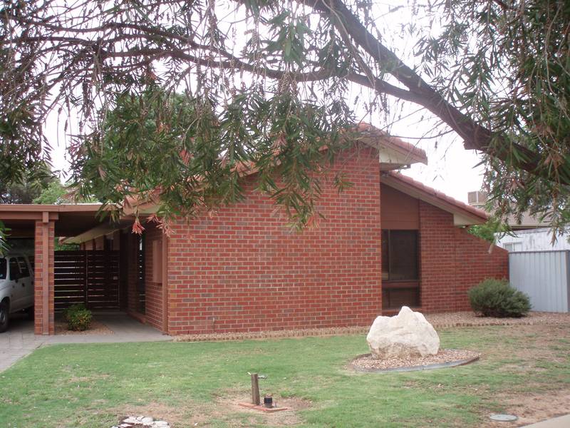 Street Appeal With Space Picture 1