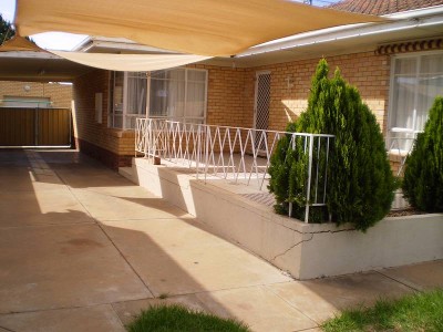 Sought After Deakin Avenue Picture