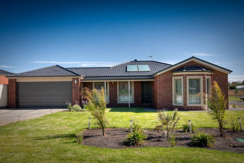 As New, Great Location Picture 1