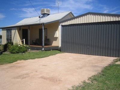 Rural Charmer Picture