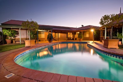 Well Designed Family Living Picture Well Designed Family Living Picture