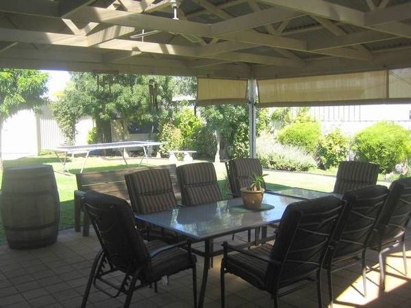 COURT LOCATION Picture 3