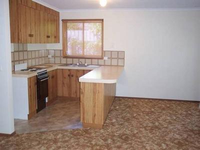 QUIET LIVING Picture QUIET LIVING Picture