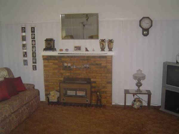 Chooks, a Dog & Maybe a Horse or Two Picture Chooks, a Dog & Maybe a Horse or Two Picture