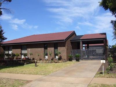Nice House - Quiet Street Picture Nice House - Quiet Street Picture