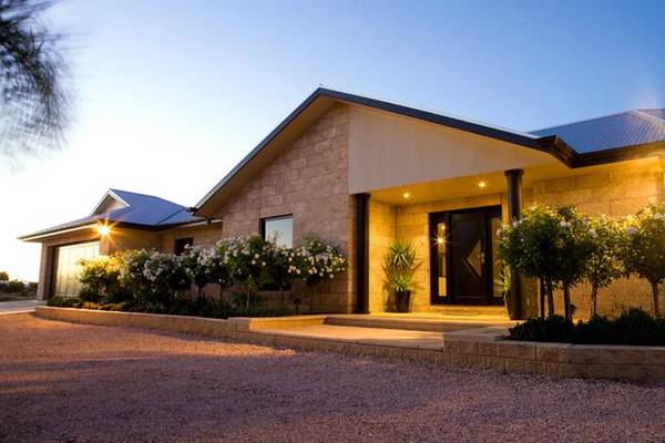 Lifestyle Awaits Picture 1