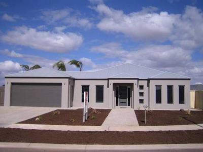 Boasting Over 24sqs Of Living! Picture