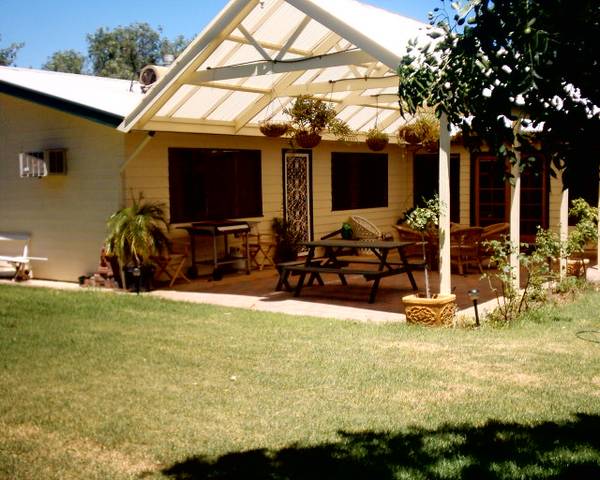 Two Bedroom attached home with Heating & Cooling Picture 1