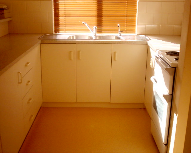 Three Bedroom Courtyard Home Picture