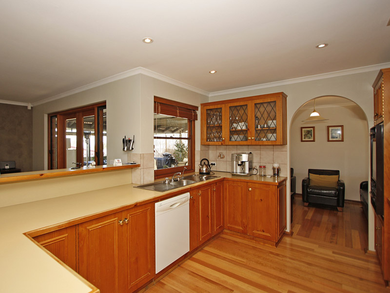 Dressed to Impress! Be Quick Picture