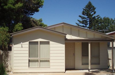 3 Bedroom home close to the Beach! ~ Open Wednesday 25/11 5.00pm! Picture 3 Bedroom home close to the Beach! ~ Open Wednesday 25/11 5.00pm! Picture