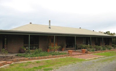 Rural Living - 1 ha (2.5 ac), Adjacent to Township - Top Location Picture