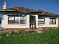 3 bedroom character home in the heart of McLaren Vale. Picture