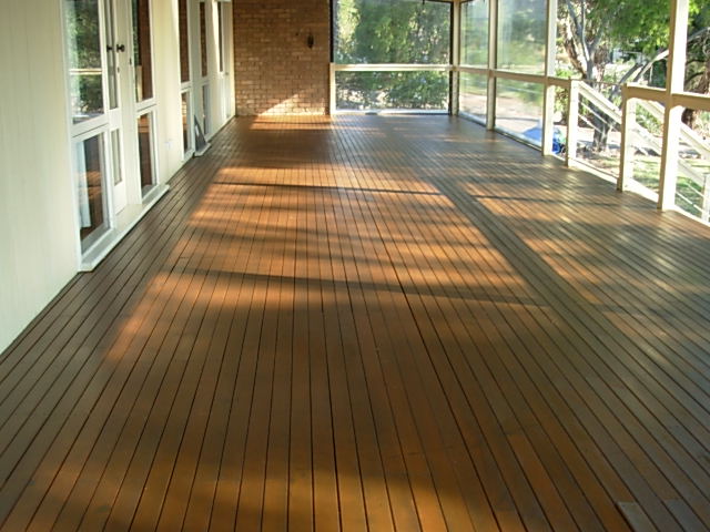 Three bedroom home with the perfect timber deck for entertaining Picture 2