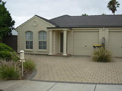 Three Bedroom home with Ducted Heating & Cooling Picture