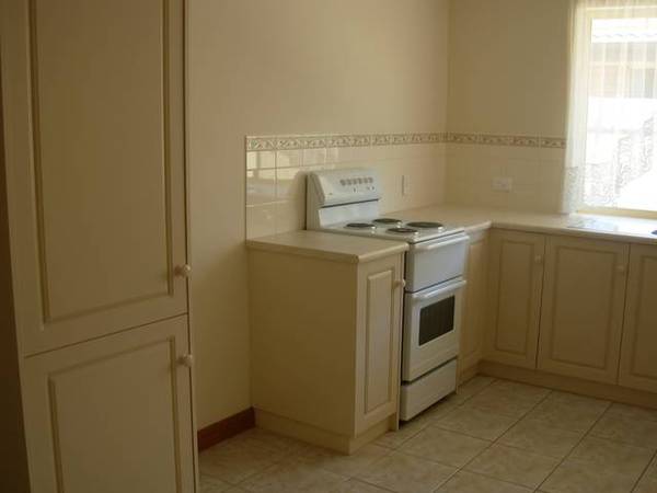 Three Bedroom Home with Ensuite Picture 2