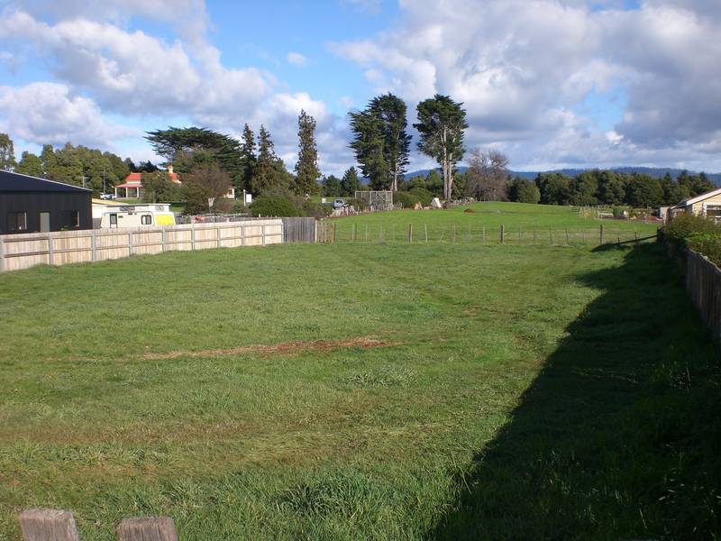 Prime Building Allotment!!! Picture 2