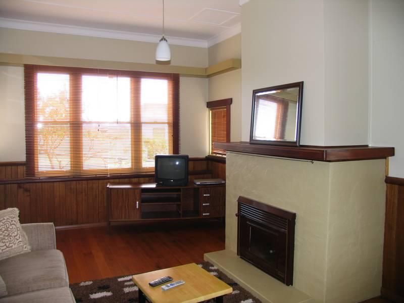 Character! Position! Views! Picture 3