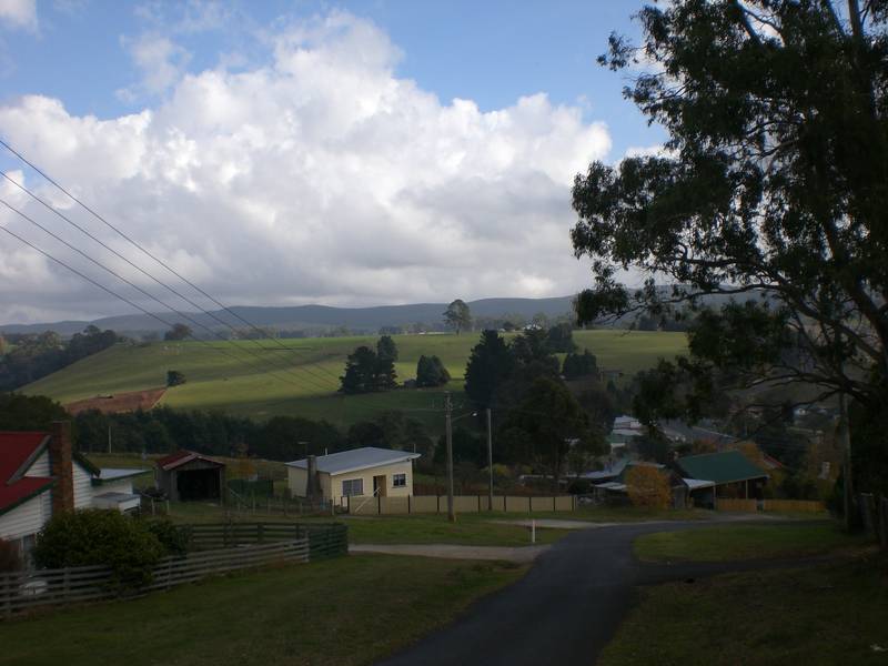 Surplus Crown Property Picture 1