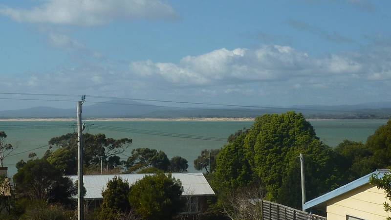 Quality Home - Prime Location Picture 2