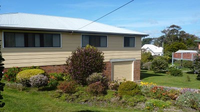 Back On The Market - Don't Miss Out This Time!! Picture