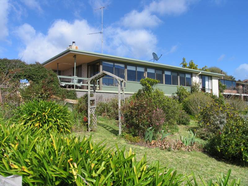 SPLENDID VIEWS! Picture 1