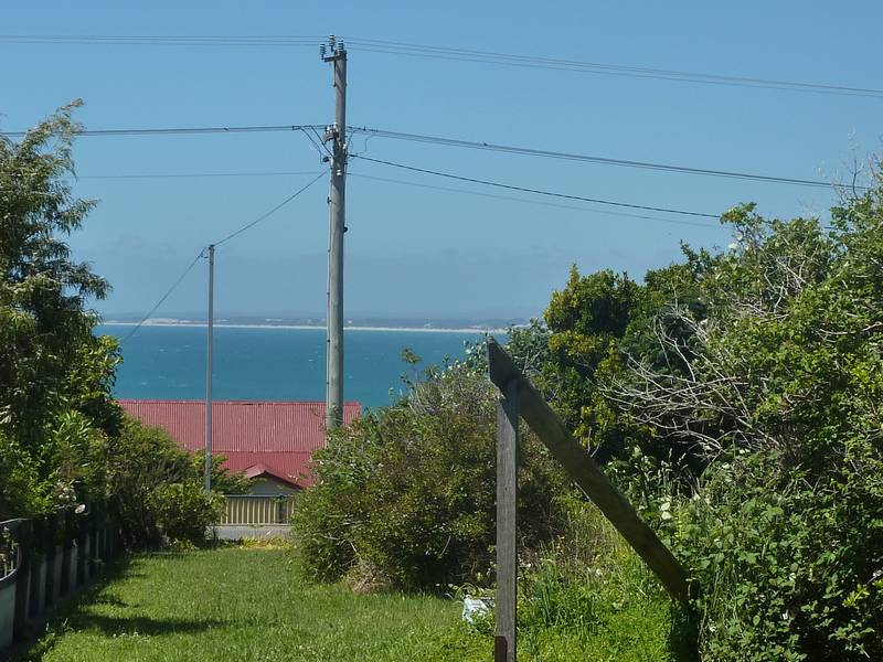 Internal Block on Richard Street - Good Views Picture 2
