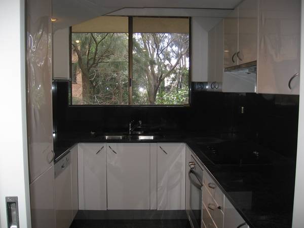 Fully Renovated Townhouse in Great Location.
Available Now!! Picture 2