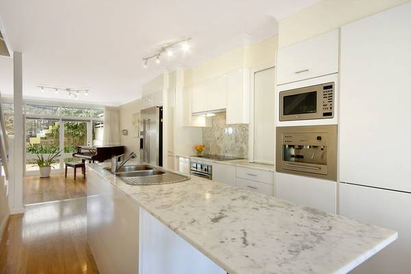 Modern interpretation of terrace living Picture 2