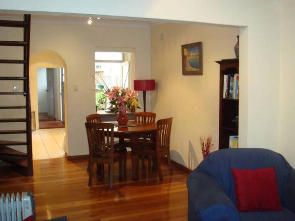 Fully furnished 2 bedroom terrace. Available Now! Picture 2