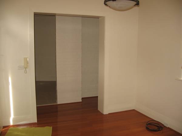 Newly renovated 1 bedroom apartment.
Available Now Picture 3