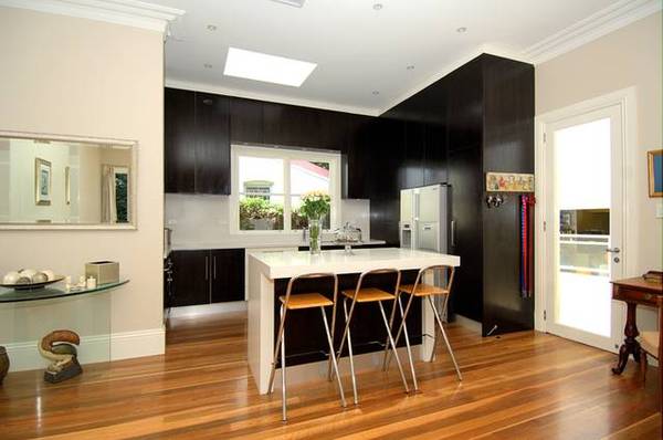 Breathtaking family home - designer transformation Picture 3