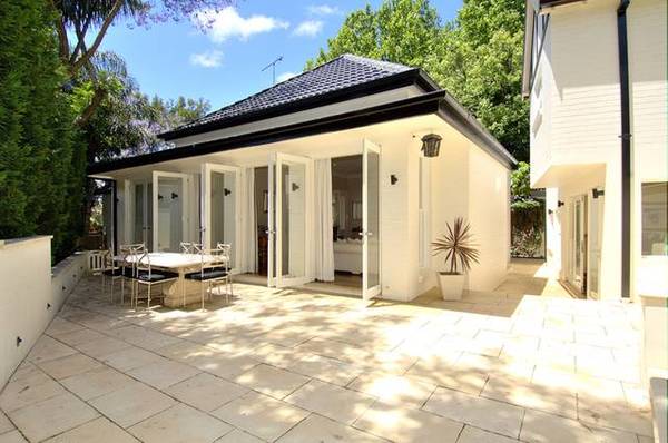 Breathtaking family home - designer transformation Picture 2