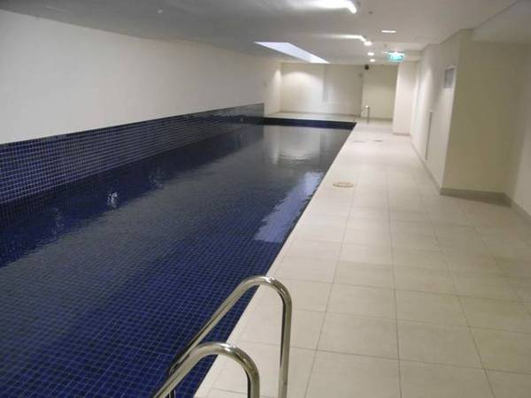 Brand New One Bedroom Apartment Picture 3