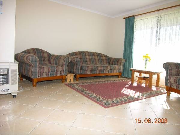 Convenience, Comfort and Style! Picture 2