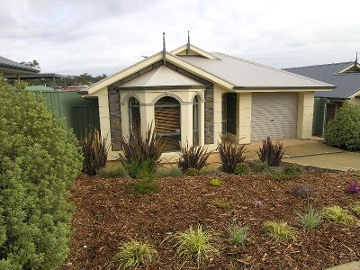 Stylish Stone fronted home.. Picture