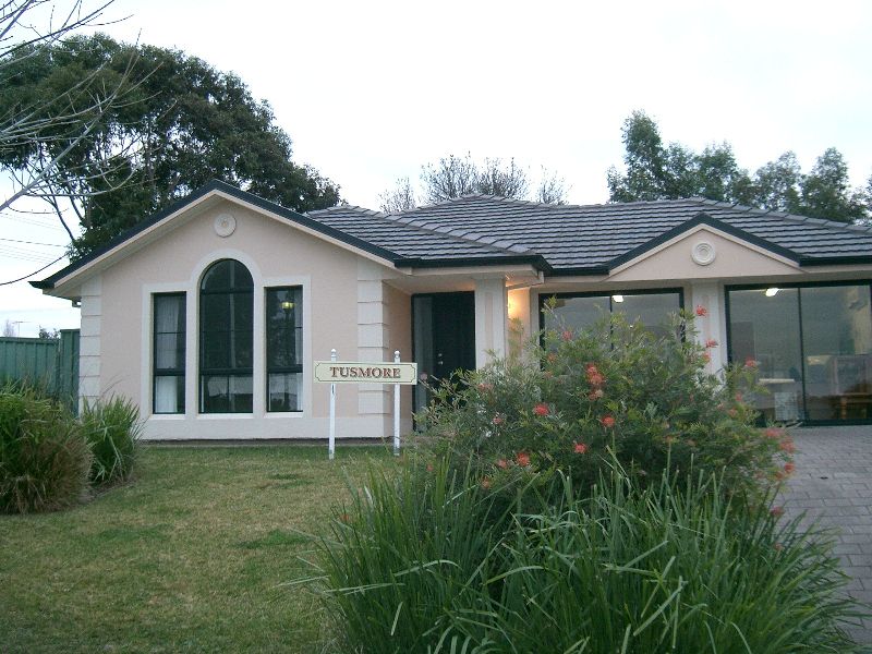 Welcome to your new home!! Picture 1