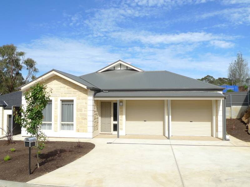 Brand New with Style !!! Picture 1