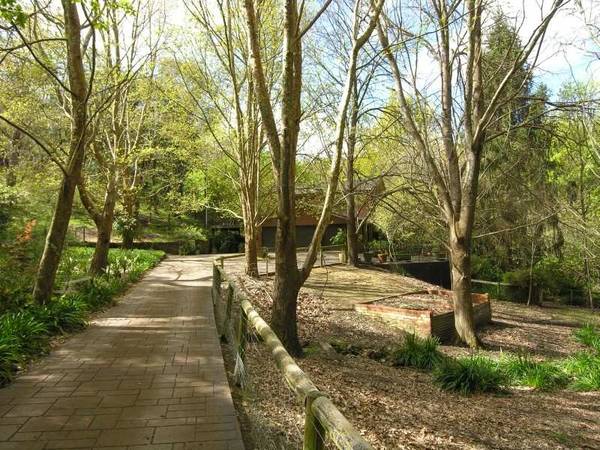 Solid Brick Residence On 14 Acres Picture 2