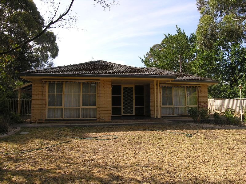 Family home with Boutique kitchen.. Picture 1